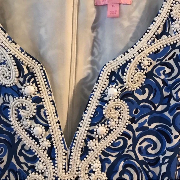 Lilly Pulitzer Size XL Dress White & Shades of Blue Polyester/Spandex 3/4 Sleeve - Picture 10 of 10